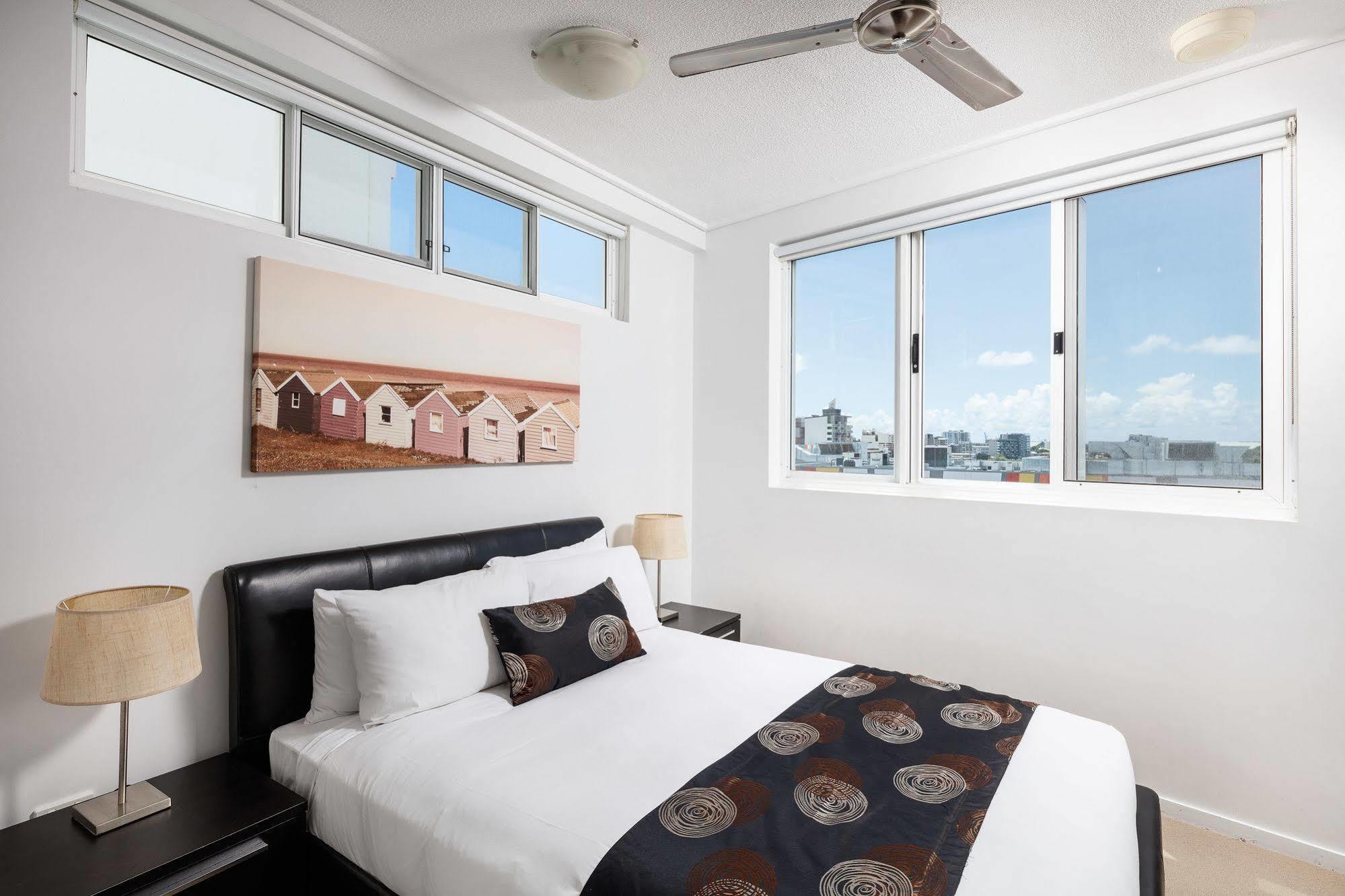Central Holborn Apartments Townsville Exterior photo